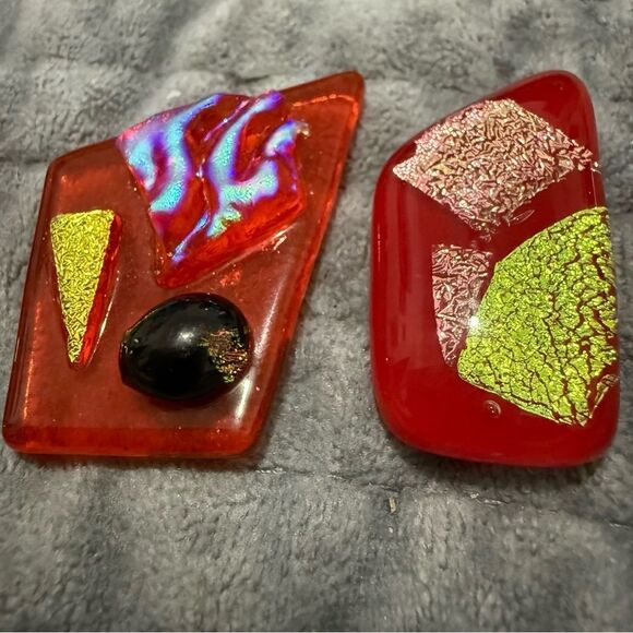 Set of 9 Red Fused Dichroic Glass Cabochons – Iridescent Art Pieces for Jewelry - Picture 9 of 16